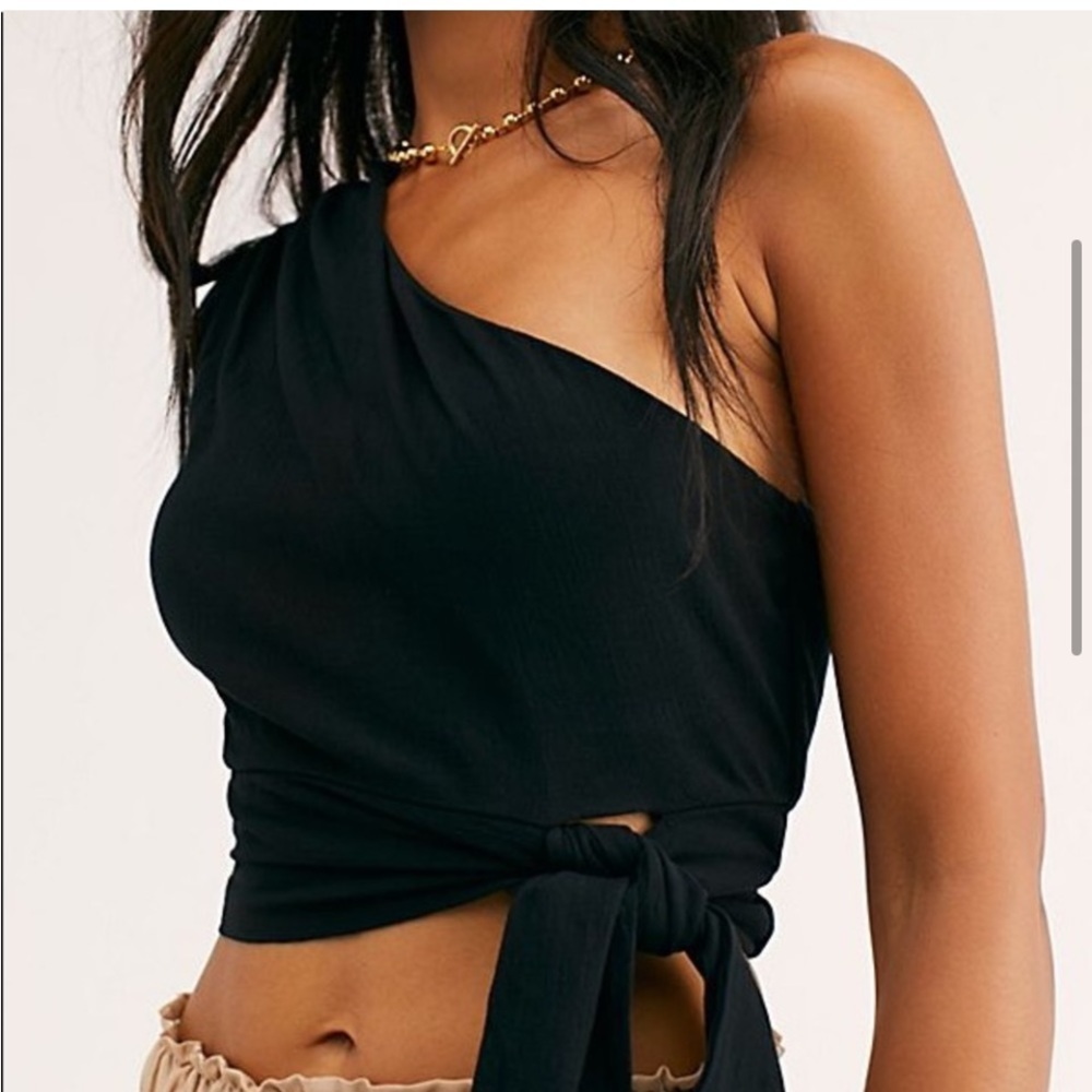 $19 sale Free People Black long sleeve one shoulder crop Carmen Top #51